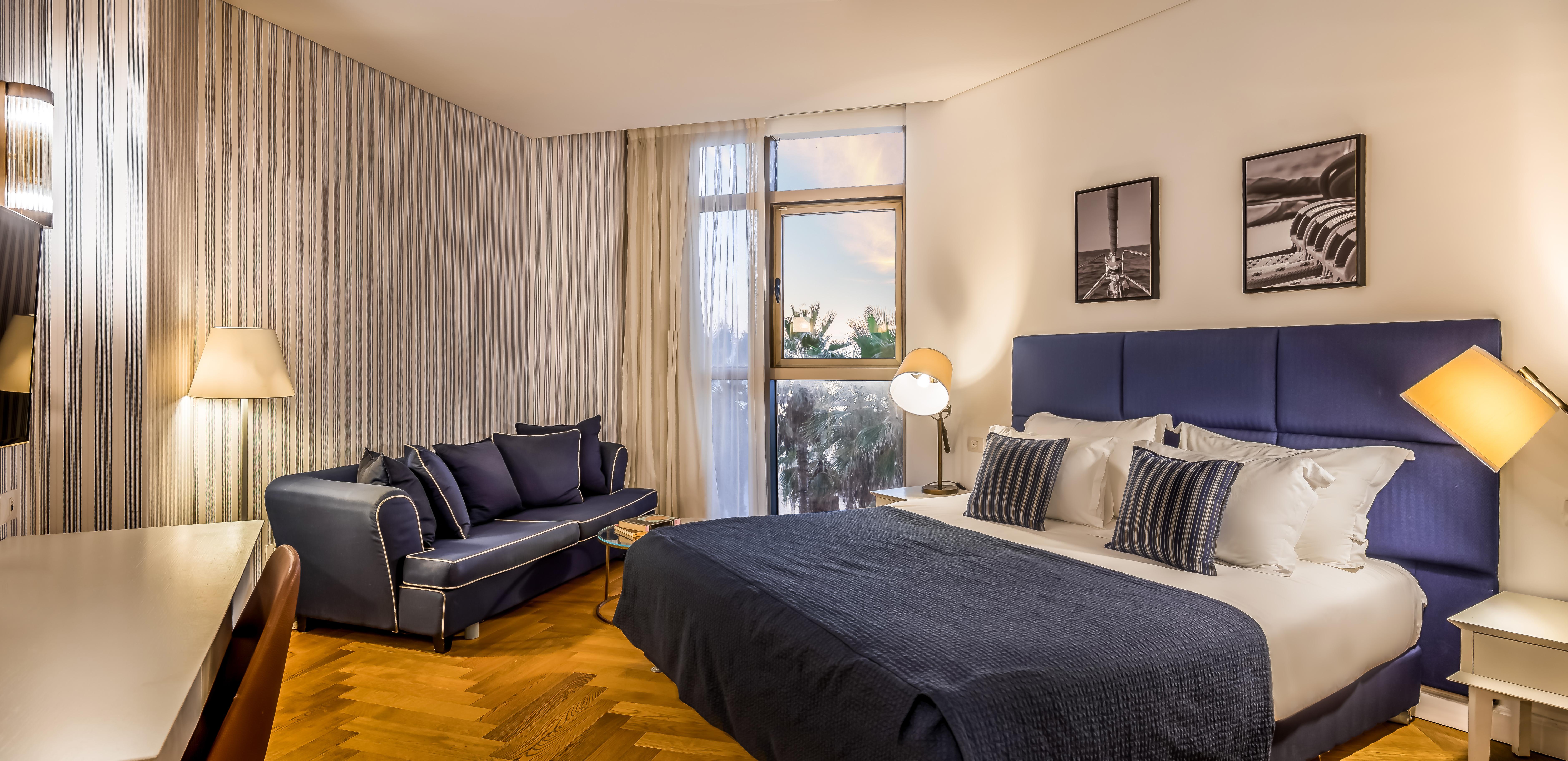 Daniel Herzliya Hotel Buitenkant foto Deluxe room