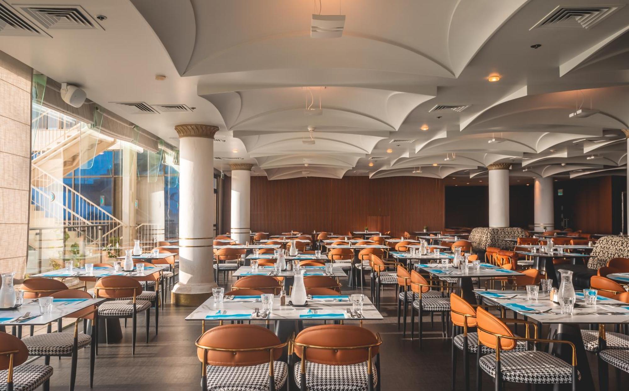 Daniel Herzliya Hotel Buitenkant foto The interior of the restaurant